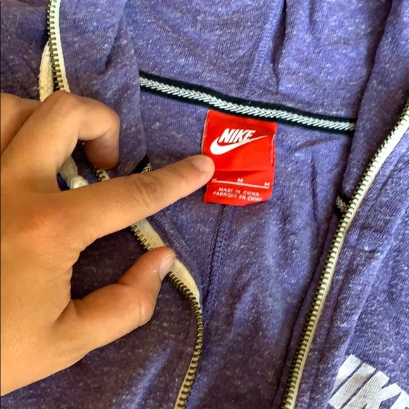 Nike Zip-Up Sweatshirt - Picture 4 of 4